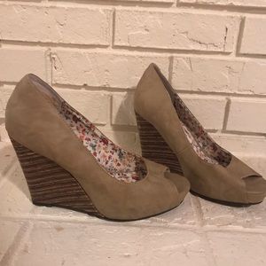 Peep Toe Suede Wedges.